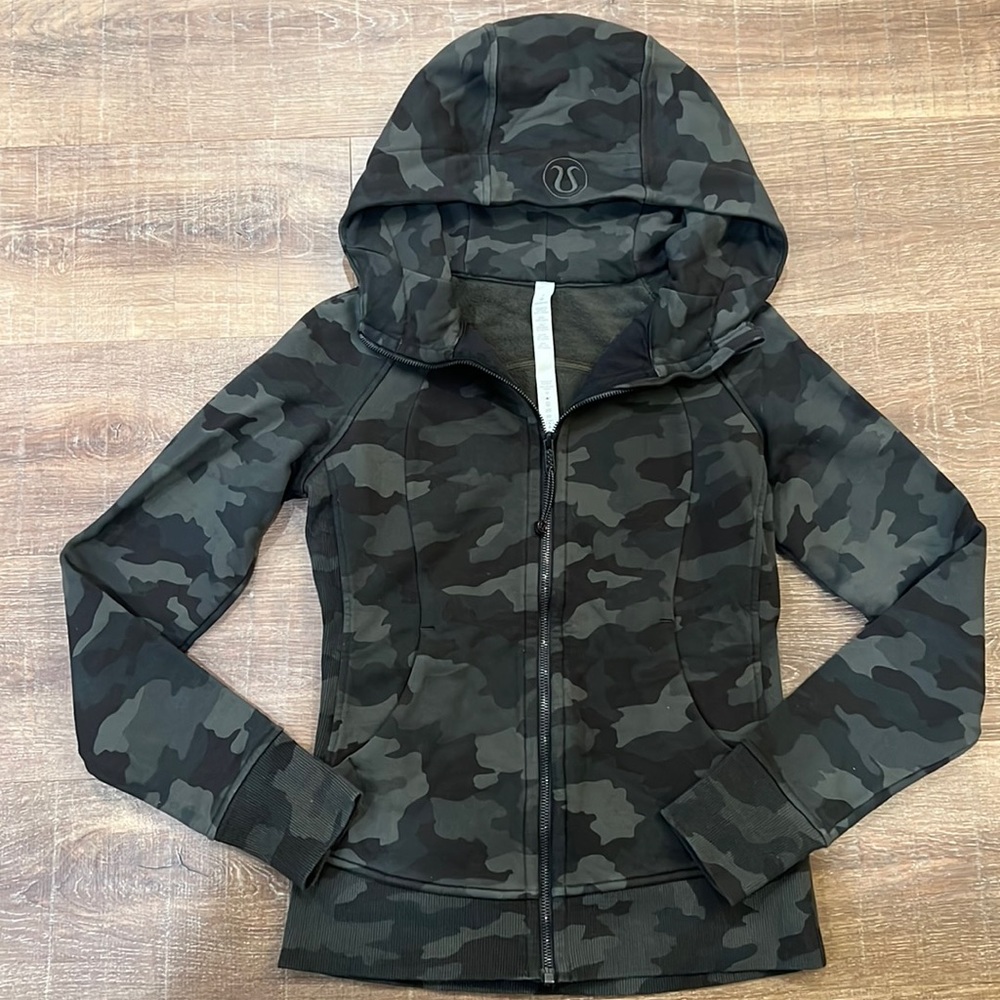 Lululemon Scuba Full Zip Hoodie - Green/black Camouflage